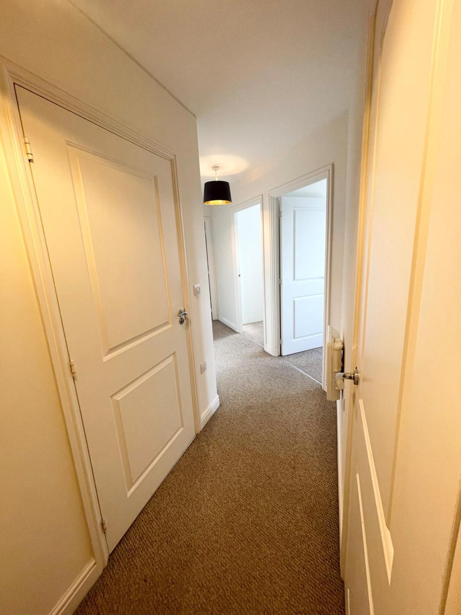Blue Sky Apartments @Wallis Square, Farnborough Farnborough  Buitenkant foto